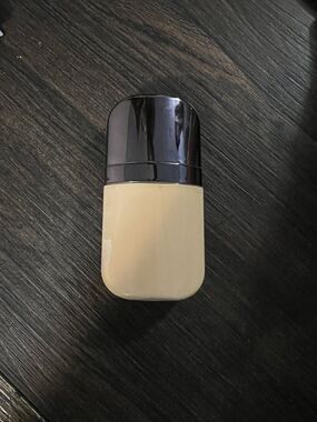 Urban Decay Face Bond Waterproof Foundation 3% Niacinamide 30ml 1oz Fair Cool #1
